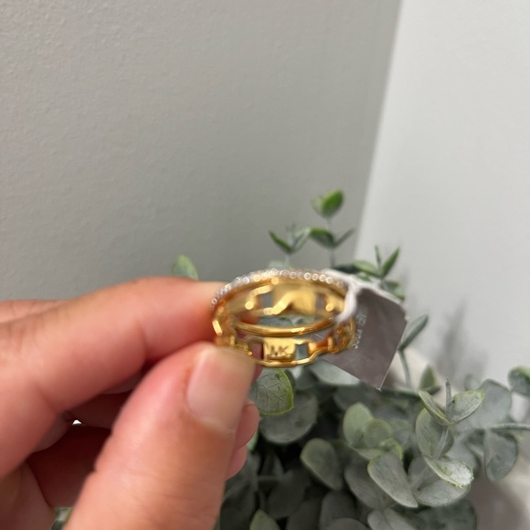 NWT Michael Kors Ring - Picture 9 of 12